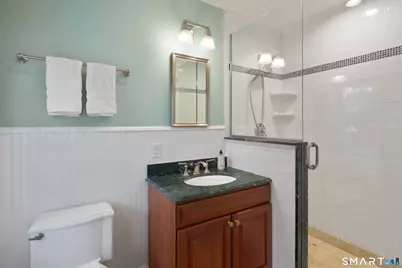 35 Danvers Lane, New Canaan, CT 06840 - Photo 28