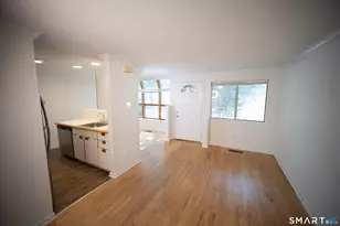 3236 Madison Ave, Bridgeport, CT 06606 - Photo 2