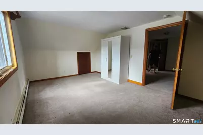 16 Raymond Road, Woodbridge, CT 06525 - Photo 18