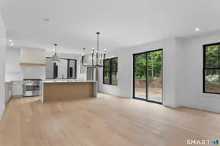 80 Oronoque Hills Rd, Stratford, CT 06614 - Photo 6
