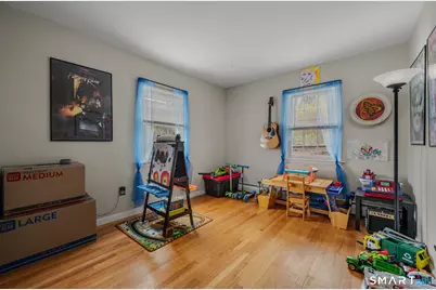 32 Greenbriar Lane, Newtown, CT 06470 - Photo 16