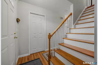 32 Greenbriar Lane, Newtown, CT 06470 - Photo 18