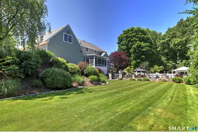 60 Milford Chase, Milford, CT 06461 - Photo 2