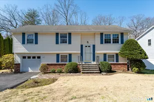 37 Elaine Dr, Stamford, CT 06902 - Photo 1