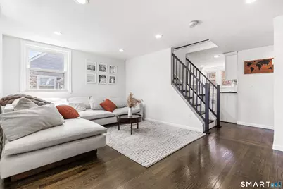 8 Bartlett Manor, Norwalk, CT 06850 - Photo 2