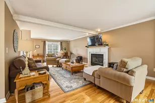 36 Commodore Hull Dr, Derby, CT 06418 - Photo 8