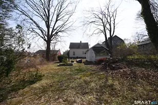 23 Maplewood Terrace, Hamden, CT 06514 - Photo 4