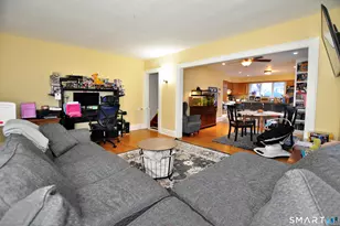 6 Omo St, Middletown, CT 06457 - Photo 8