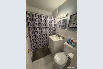 11 Camelot Drive #2, Bloomfield, CT 06002 - Photo 8