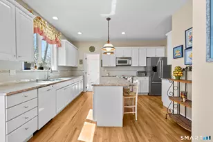 19 Bonny Rd, Brookfield, CT 06804 - Photo 12