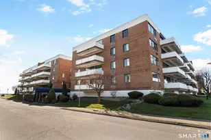 1460 Elm St, Stratford, CT 06615 - Photo 2