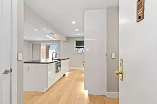 2 Putnam Hill, Greenwich, CT 06830 - Photo 4