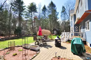 16 Stonewall Dr, Granby, CT 06090 - Photo 2