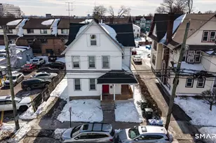 25 Westfield Ave, Bridgeport, CT 06606 - Photo 2