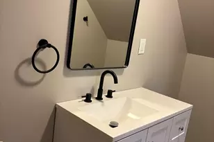 25 Westfield Ave, Bridgeport, CT 06606 - Photo 8