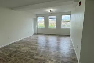 61 Colony St, Meriden, CT 06451 - Photo 4