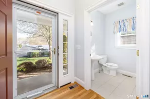 66 Kristyn Cir, Manchester, CT 06042 - Photo 2