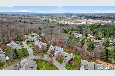 4 Thistle Hollow #4, Avon, CT 06001 - Photo 2