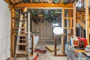 31 Coach Dr, North Haven, CT 06473 - Photo 34