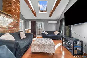 31 Coach Dr, North Haven, CT 06473 - Photo 12