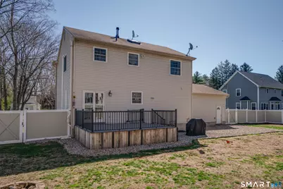 35 Fairlawn Street, Farmington, CT 06032 - Photo 32