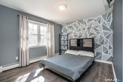 35 Fairlawn Street, Farmington, CT 06032 - Photo 18