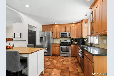 16 Deepdene Road, Trumbull, CT 06611 - Photo 8