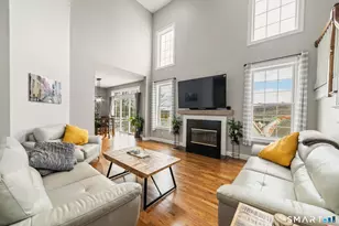 25 Revere Cir, Southbury, CT 06488 - Photo 12