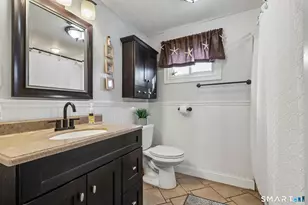 27 Melrose Ave, Hamden, CT 06518 - Photo 14