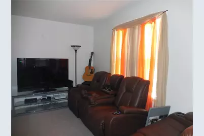 17 Lake Avenue #2, Danbury, CT 06810 - Photo 6