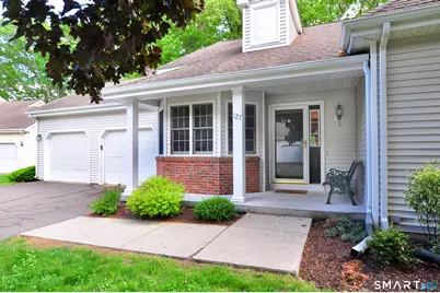 127 Kings Way #127, Windsor, CT 06095 - Photo 2
