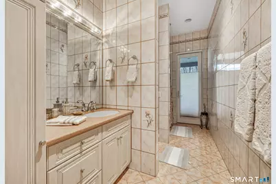 39 Golden Hill Lane, Shelton, CT 06484 - Photo 8