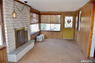 19 Hughes St, East Haven, CT 06512 - Photo 12