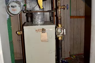 19 Hughes St, East Haven, CT 06512 - Photo 26