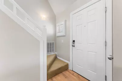 2124 Old Pond Lane #2124, Norwich, CT 06360 - Photo 6