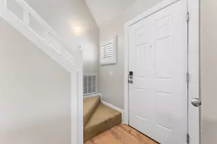 2124 Old Pond Ln, Norwich, CT 06360 - Photo 6