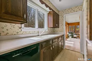 89 Bayne St, Norwalk, CT 06851 - Photo 12