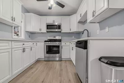 204 New Haven Avenue #6H, Derby, CT 06418 - Photo 4