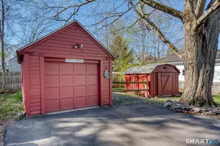 96 Washington St, Manchester, CT 06040 - Photo 4