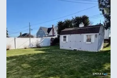 33 Wilford Road, Branford, CT 06405 - Photo 16