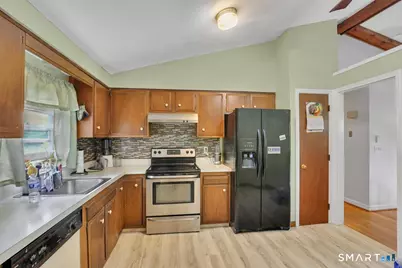 59 Gordon Lane, East Hartford, CT 06118 - Photo 10