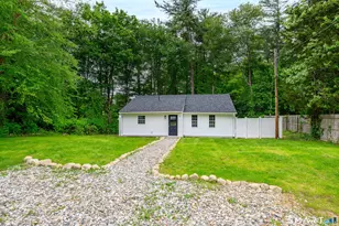3 Botsford Hill Rd, Newtown, CT 06470 - Photo 2