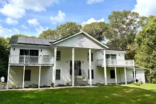 33D Laurel Point Dr, Montville, CT 06370 - Photo 2