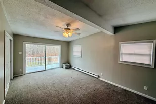 33D Laurel Point Dr, Montville, CT 06370 - Photo 24