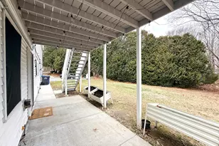 33D Laurel Point Dr, Montville, CT 06370 - Photo 32