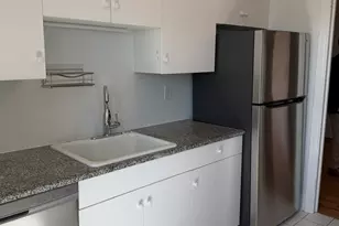 25 W Elm St, Greenwich, CT 06830 - Photo 4