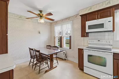 55 Moore Avenue, Naugatuck, CT 06770 - Photo 12