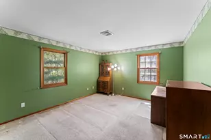 150 Patricia Dr, Stratford, CT 06614 - Photo 26