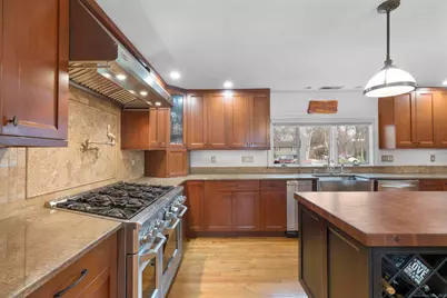 57 Gray Rock Road, Trumbull, CT 06611 - Photo 6