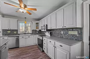 431 Hartford Rd, Brooklyn, CT 06234 - Photo 4